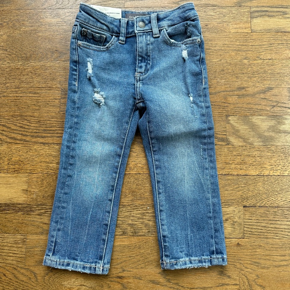 DL1961 Brady Slim, size 2 NWT